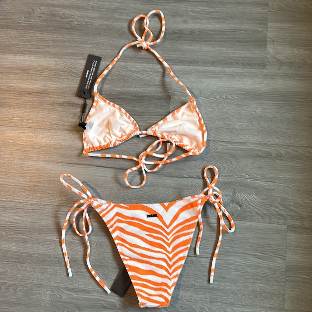 Vinca zebra pop string swimsuit set. - Picture 10 of 15